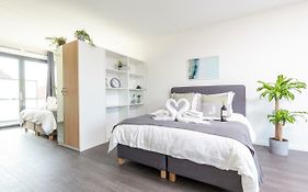 Retreat To Quite Newly Build Apt Centre Delft Family 20A